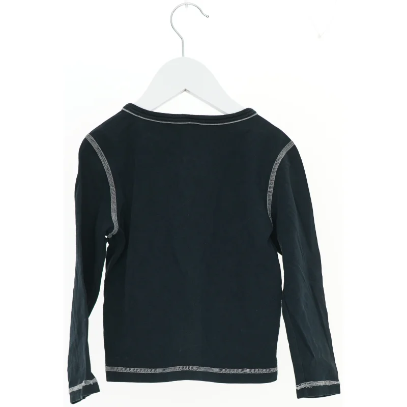 Langærmet trøje fra Coop (str. 110)