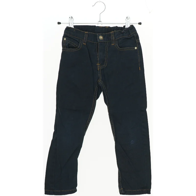 Børnebukser i mørkeblå (str. 110)