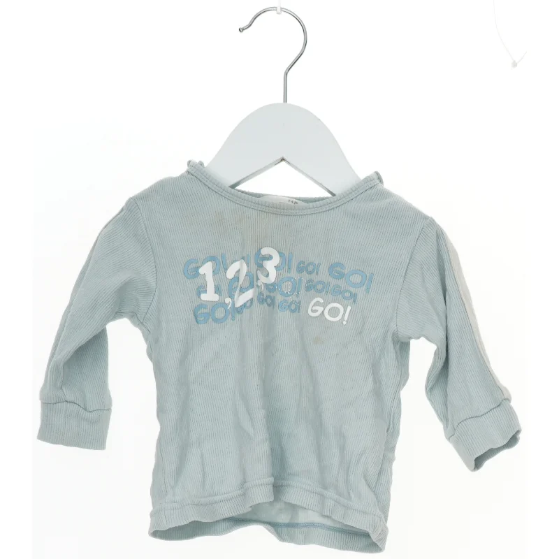 Langærmet bluse til børn fra H&M (str. 62)