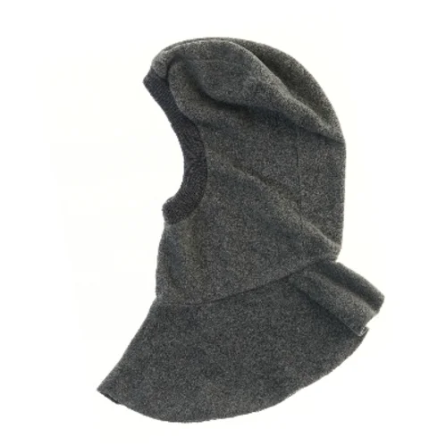 Børnehue i fleece (str. 122-128 )