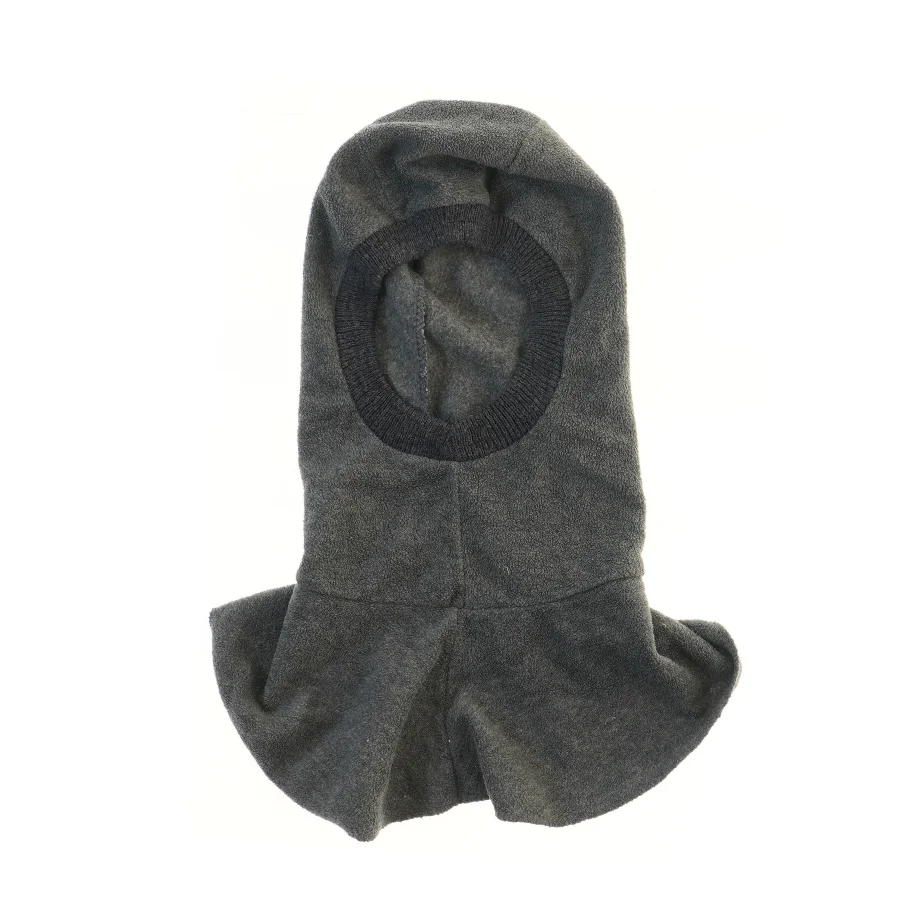 Børnehue i fleece (str. 122-128 )
