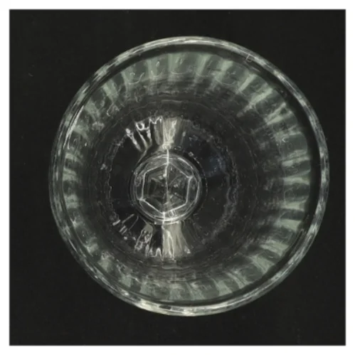 Glas (str. 15 og en halv cm x 8 cm)