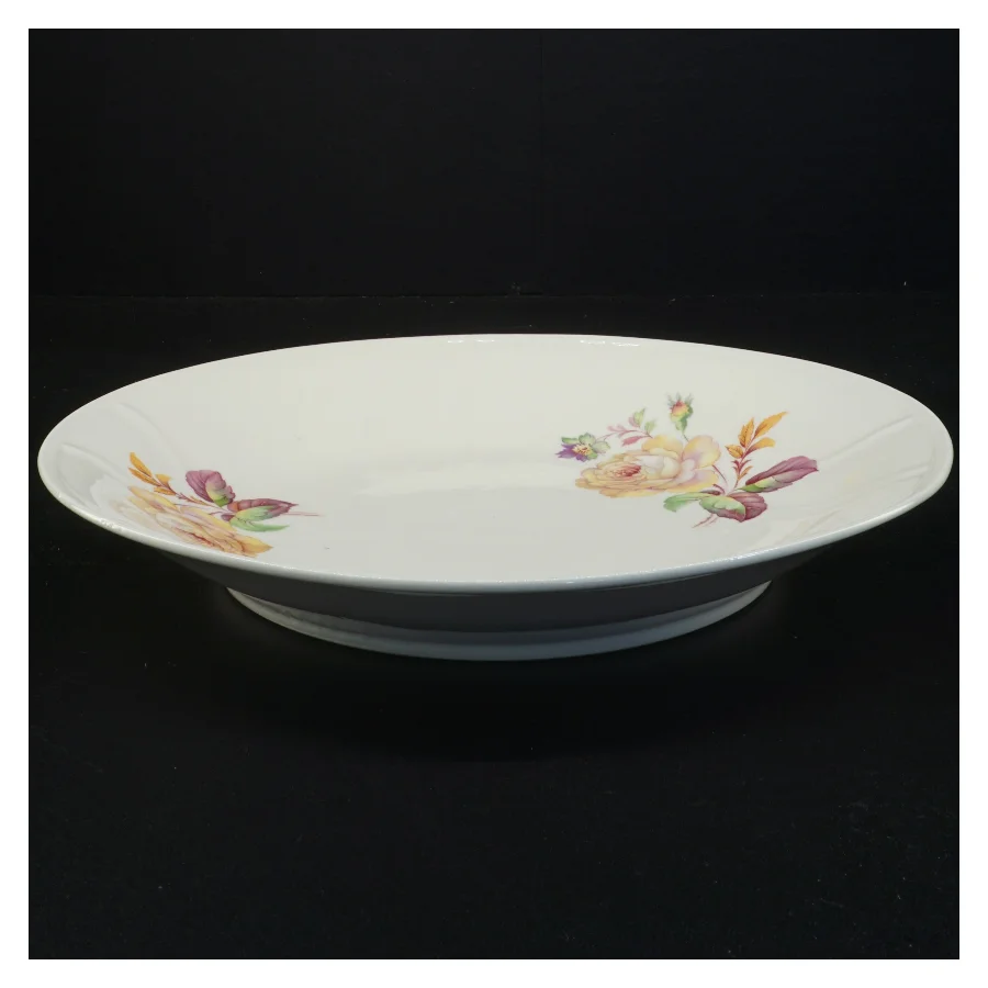 Blomsterdekoreret porcelænstallerken (str. Diameter 27 og en halv cm)