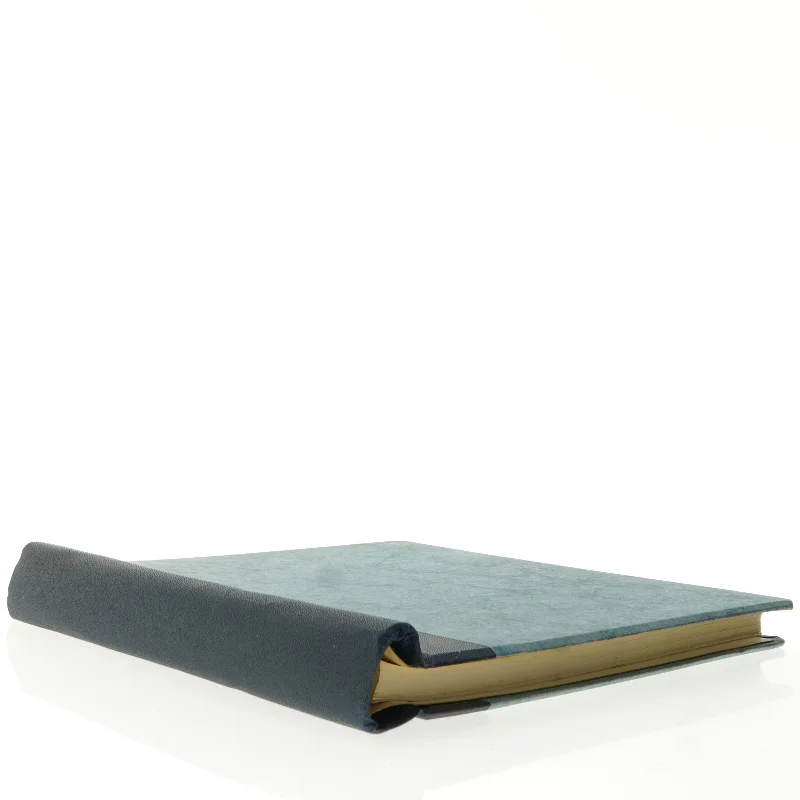 Frimerkealbum (str. 28 x 31 cm)