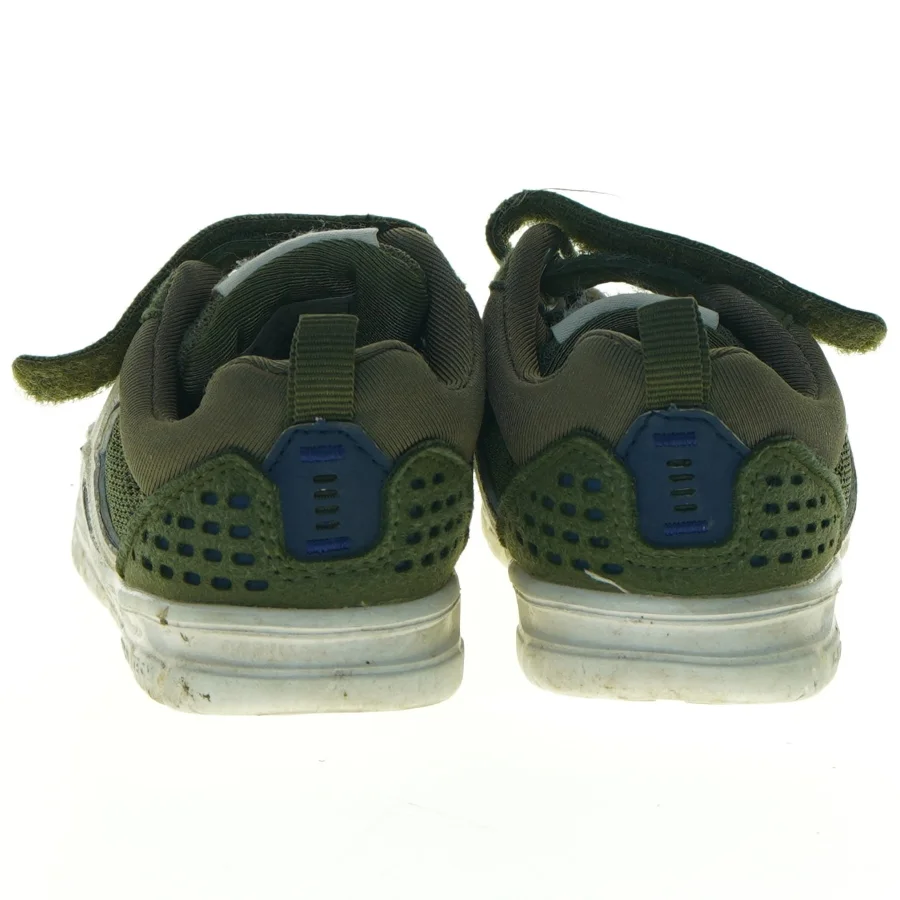 Børnesko med velcro fra Hummel (str. 23)