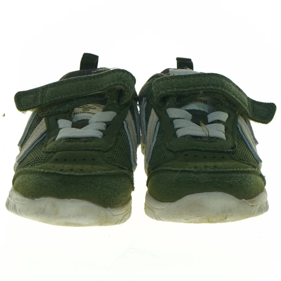 Børnesko med velcro fra Hummel (str. 23)