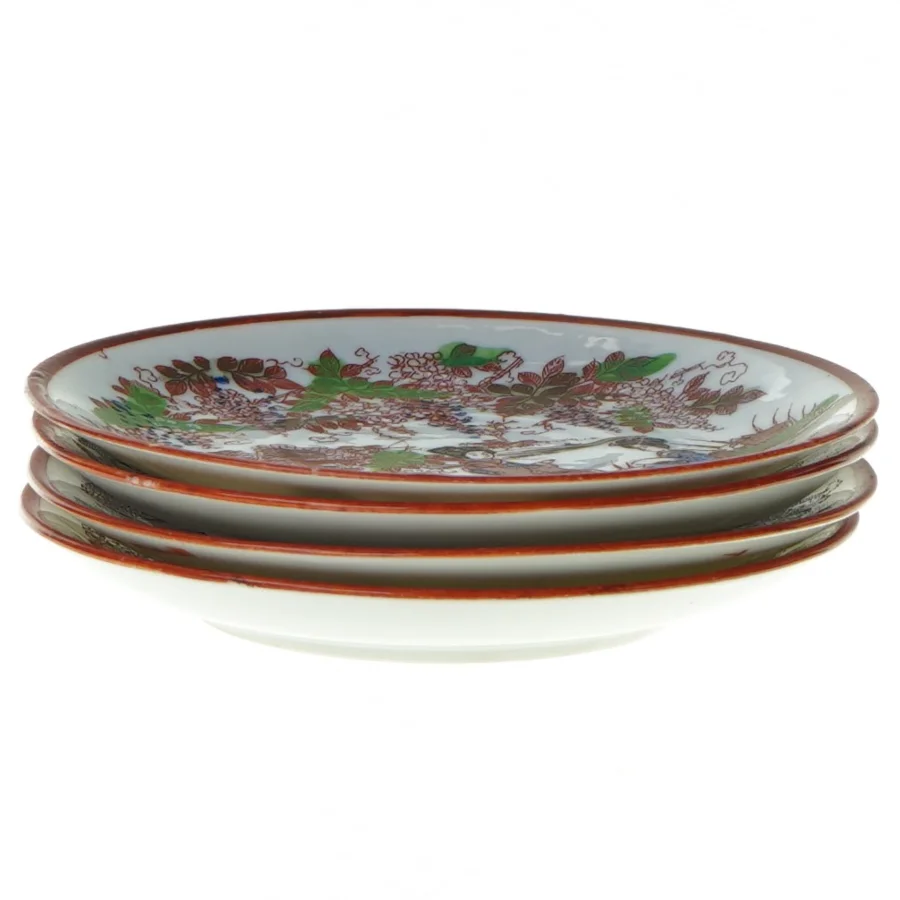 Små tallerkener, med asiatisk motiv (str. 13 cm)