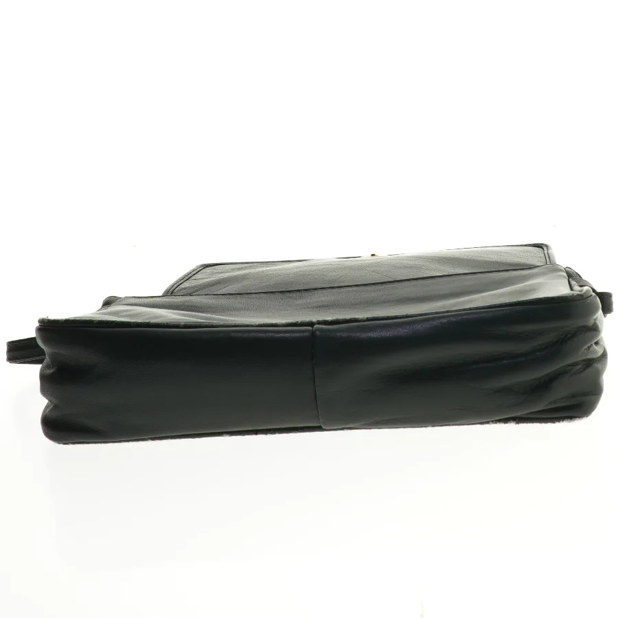 Sort skuldertaske fra Taske (str. 26 x 19 cm)