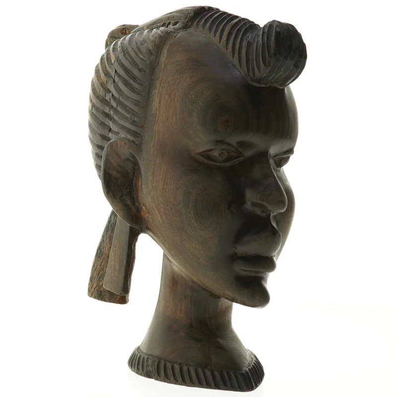 Træskulptur (str. 24 x 16 cm)