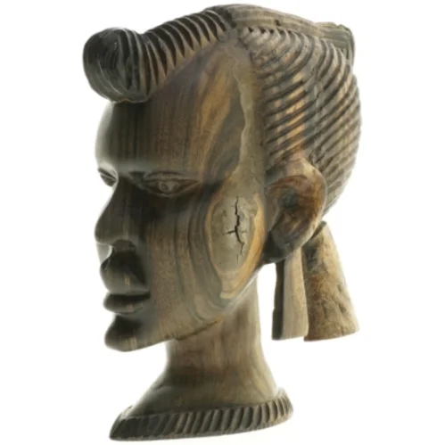 Træskulptur (str. 24 x 16 cm)