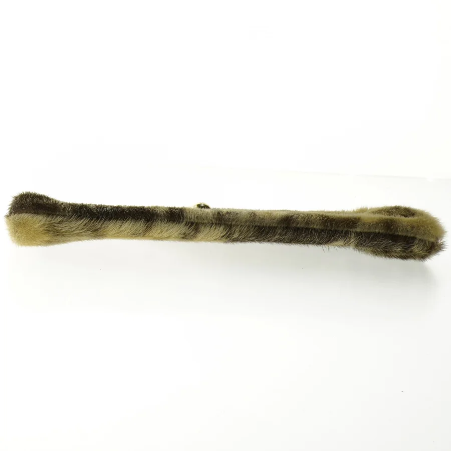 Pelsbetrukket clutch fra Bon Gout (str. 29 x 11 cm)