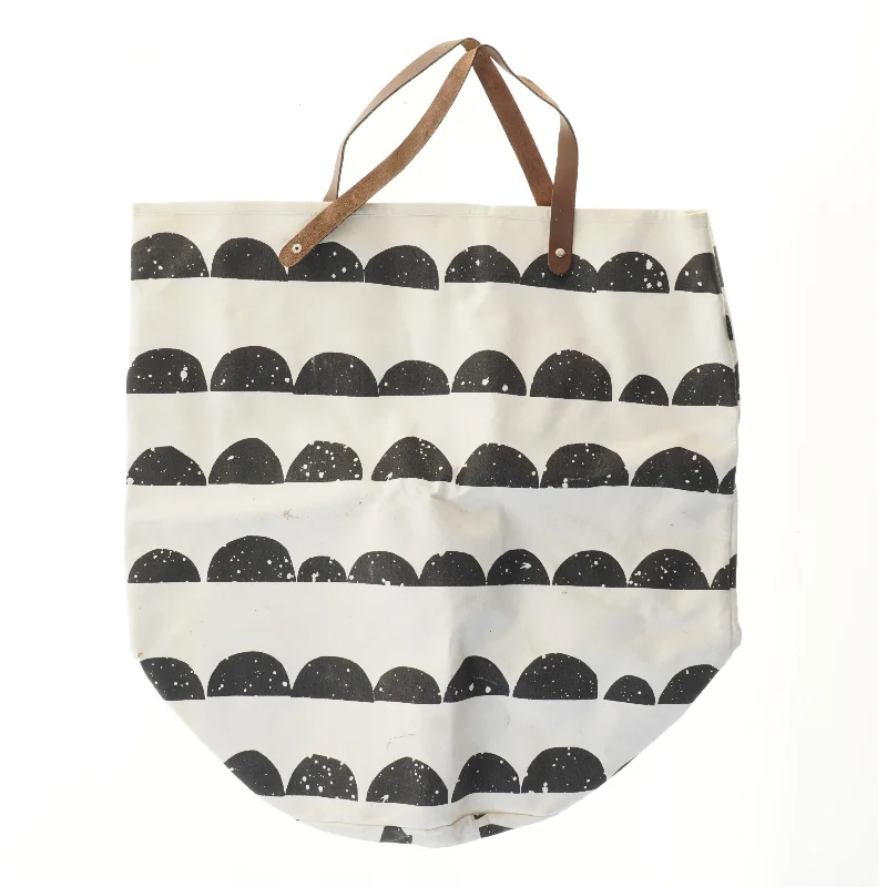 Stor taske med halvcirkel mønster (str. 60x60 cm)