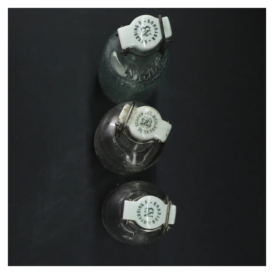 Glasflasker med patentlukning (str. 21-22 cm)