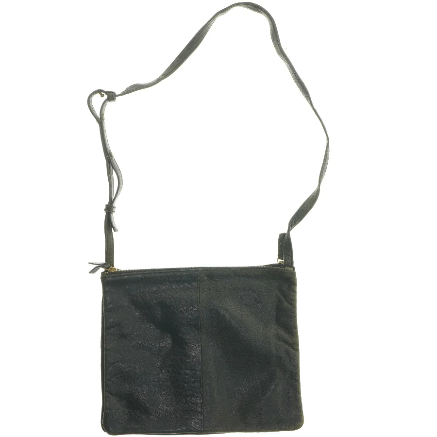 Sort skuldertaske (str. 32x27 cm)