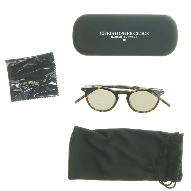 Christopher Cloos solbriller med opbevaringsetui fra Christopher Cloos (str. 13,5 cm)