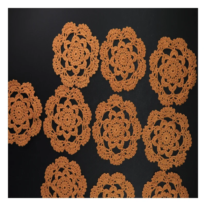 Hæklede rondeller (str. 15 cm i diameter. 10 styk)