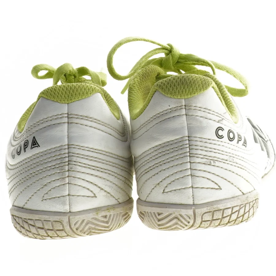 Fodboldstøvler fra Adidas (str. 37,5)