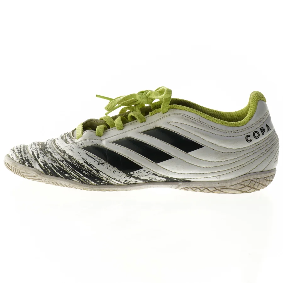 Fodboldstøvler fra Adidas (str. 37,5)