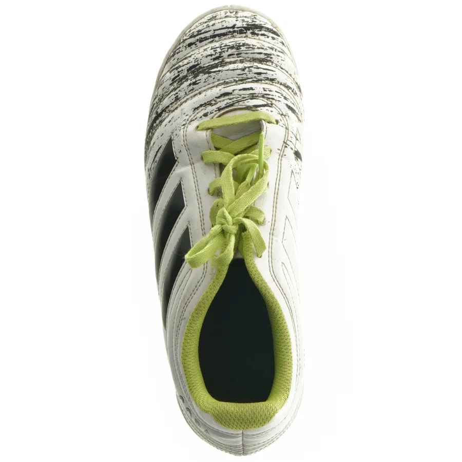 Fodboldstøvler fra Adidas (str. 37,5)