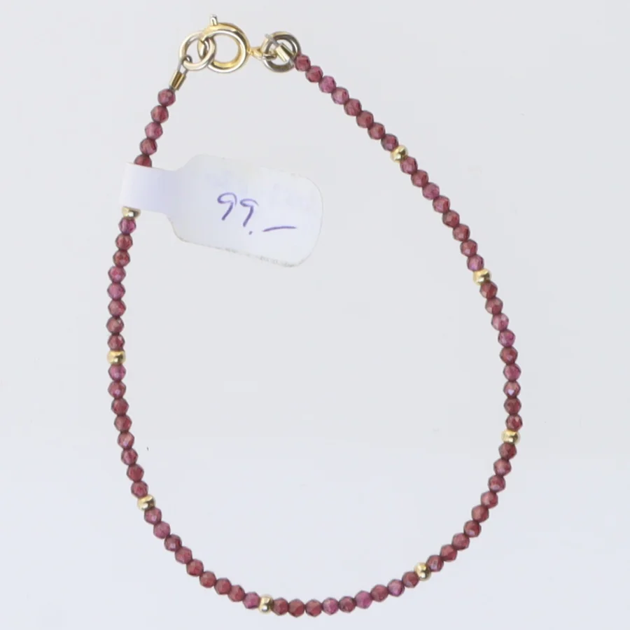 Perlearmbånd med guldaccents (str. 18 cm)
