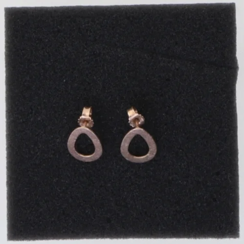 Øreringe i rosaguld farve
