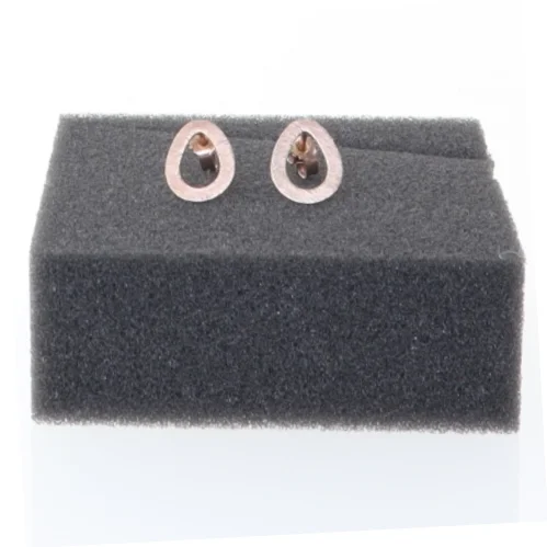 Øreringe i rosaguld farve