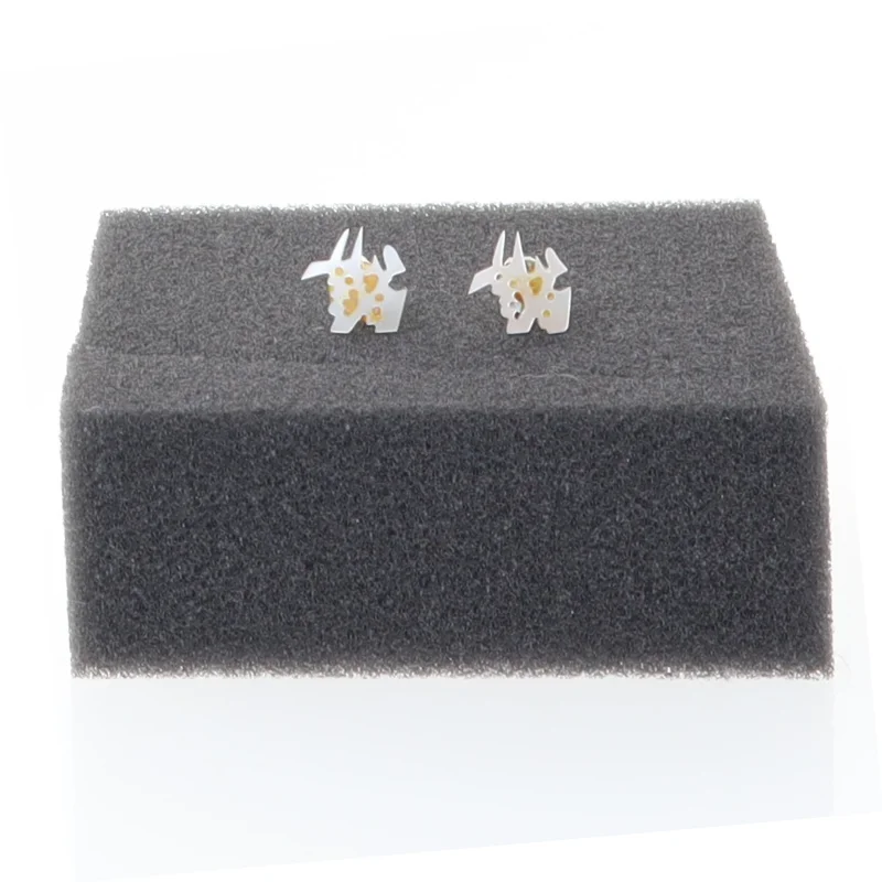 Øreringe i form af dyr (str. 1 cm)