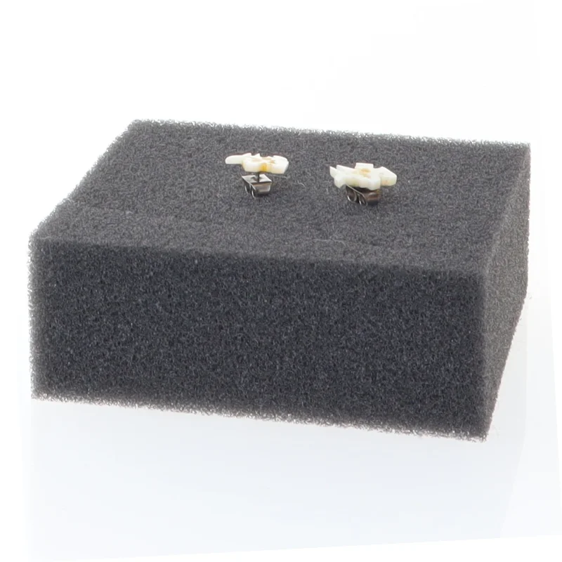 Øreringe i form af dyr (str. 1 cm)