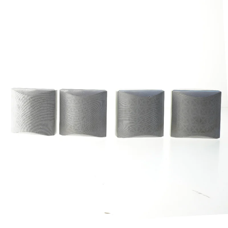 Sæt af små højttalere (str. 11x9,5 cm)