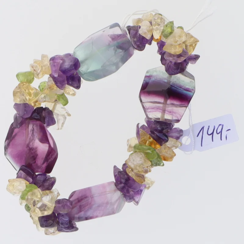 Flerfarvet armbånd med ædelsten (str. De 7 centitaleter)