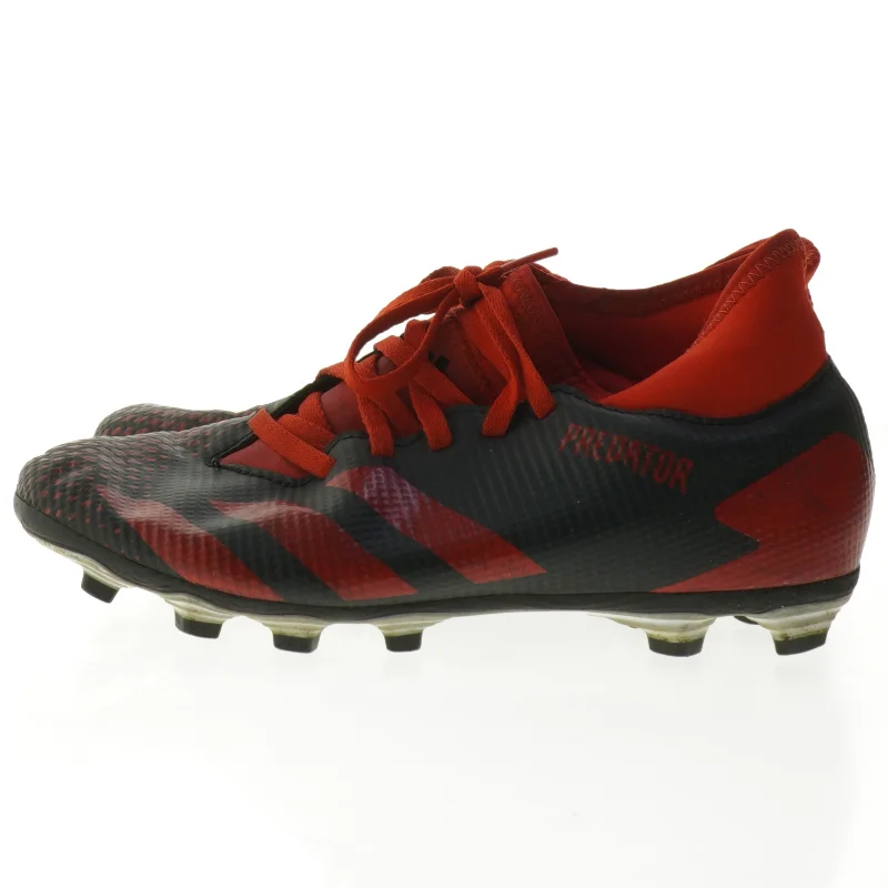 Fodboldstøvler fra Adidas (str. 37,5)