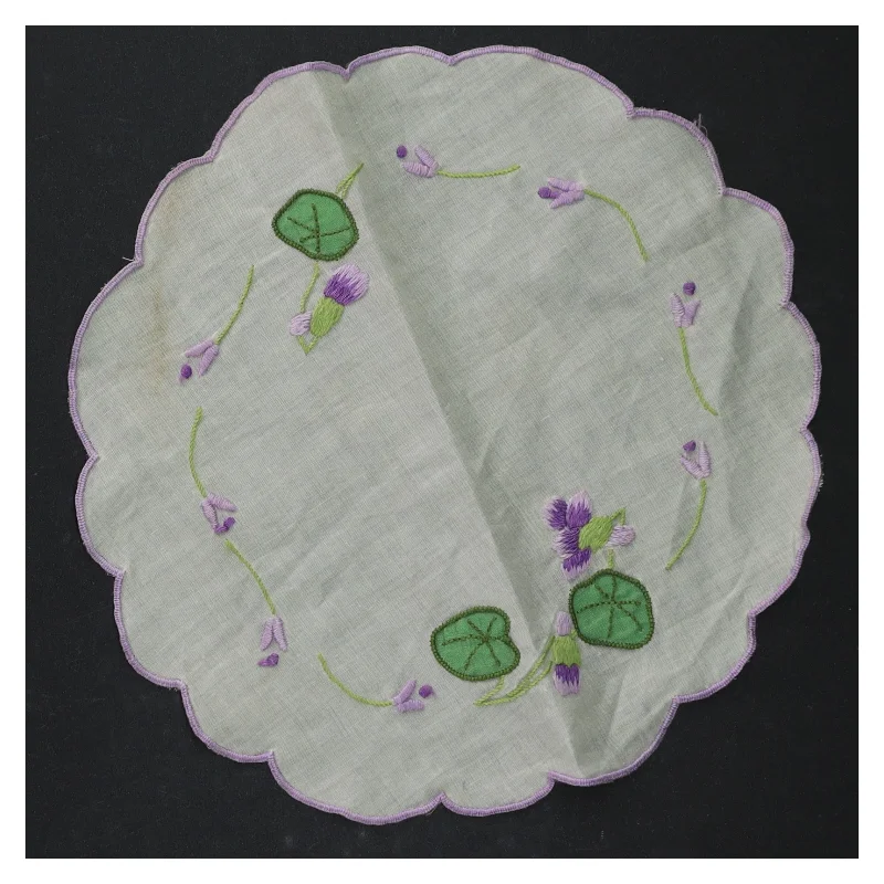 Broderede servietter (str. 20 cm)