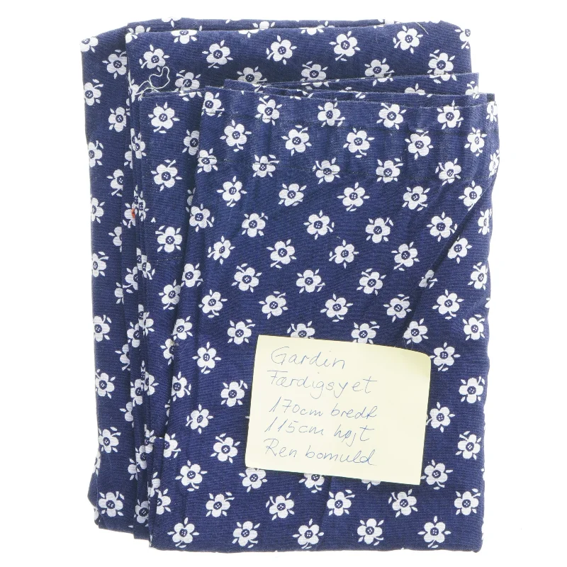 Færdigsyet gardin (str. 170x115 cm)