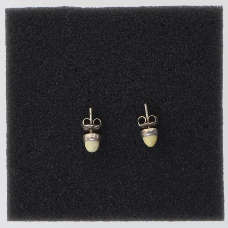 Øreringe med halvædelsten