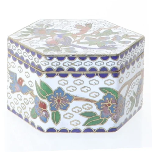 Keramisk smykkeskrin med låg (str. 6,5 x 6 x 4 cm)