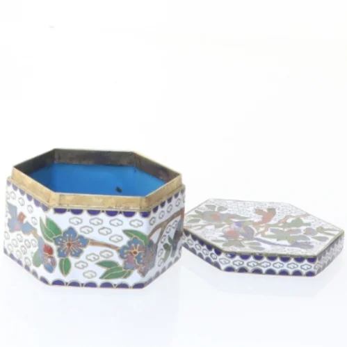 Keramisk smykkeskrin med låg (str. 6,5 x 6 x 4 cm)