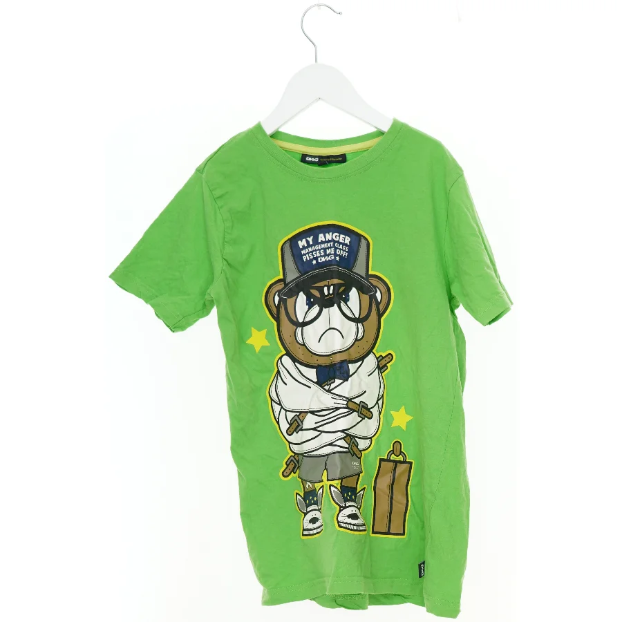 T-Shirt fra DWG (str. 152 cm)