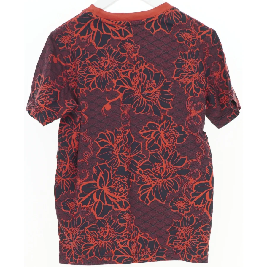 T-Shirt (str. 140 cm)