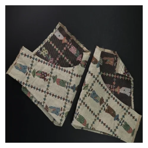 Forstykker til vest (str. 47 x 25 cm)