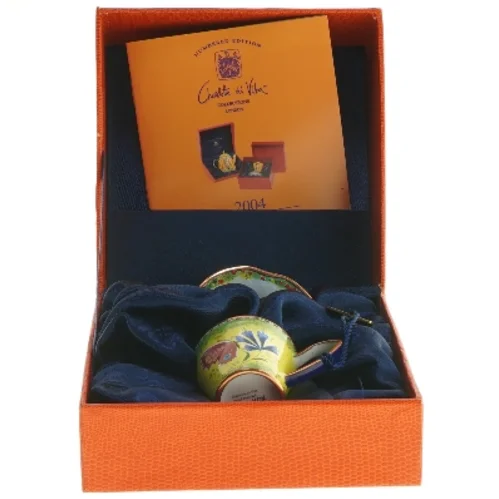 Dekorativ tekop med underkop fra Charlotte di Vita (str. 6 & 4 cm)