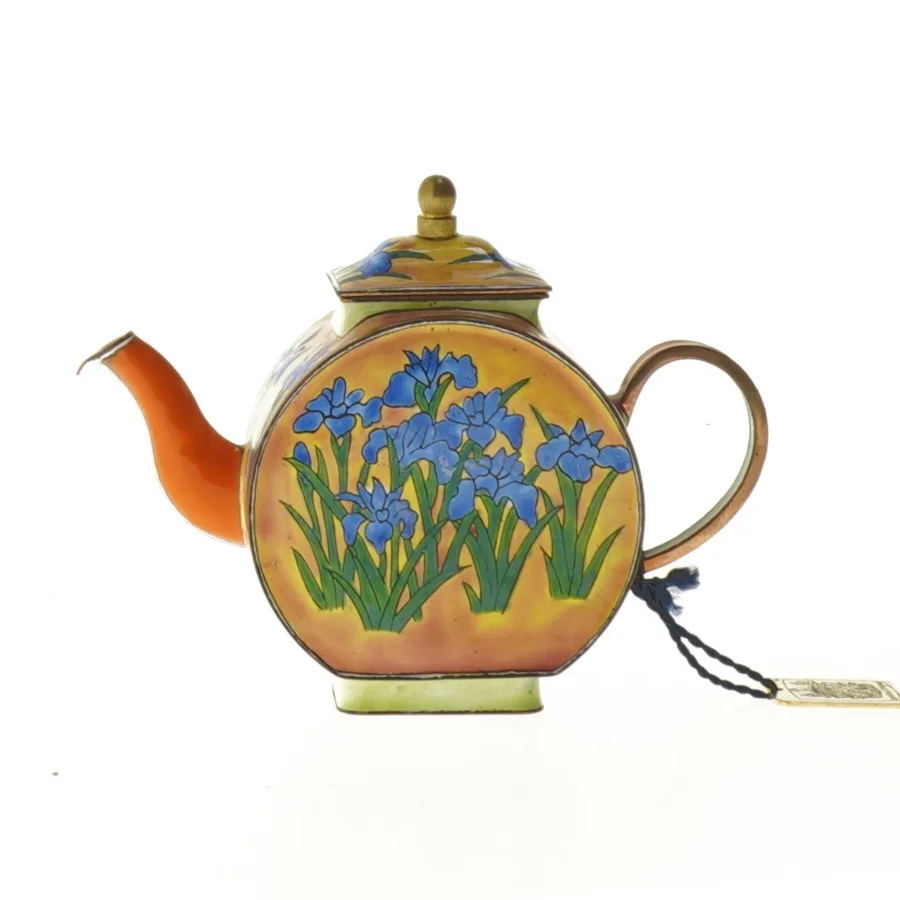 Dekorativ tepotte i gaveæske fra Charlotte di Vita MBE (str. 12x8,5 cm)