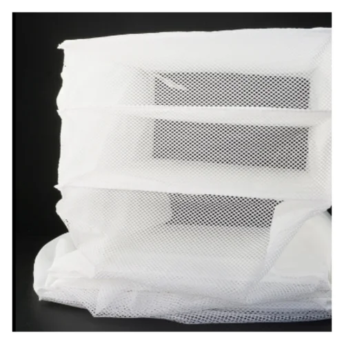 Hvidt tekstil opbevaringssystem til ophængning fra IKEA (str. 35 x 45 x 125 cm)