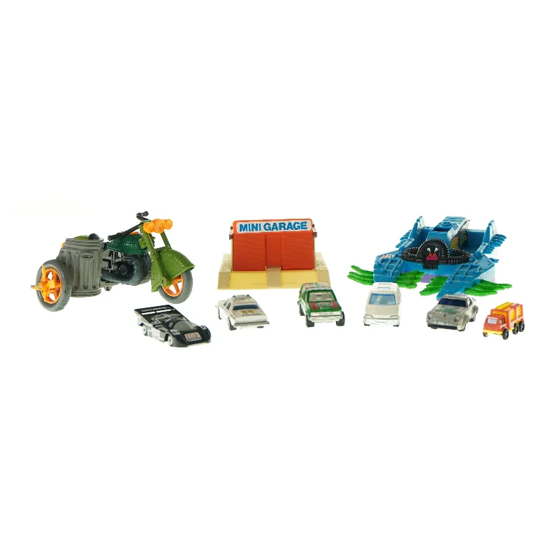 Små biler, rumskib, mini garage og motorcykel