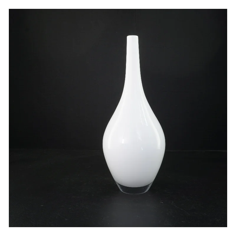 Hvid vase (str. 32 x ø 12 cm)