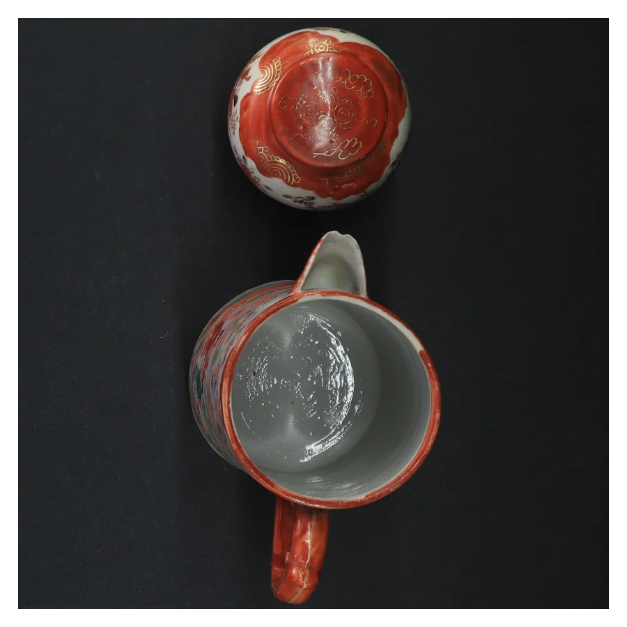 Japansk kande og vase med låg (str. 14 x 8,5 cm 9,5 x ø 7 cm)