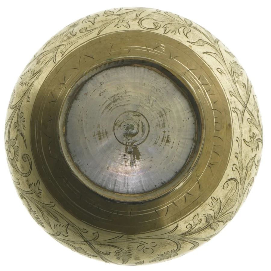 Messingvase (str. 12 x 14 cm)