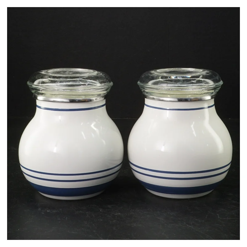 Krukker med glaslåg fra IKEA