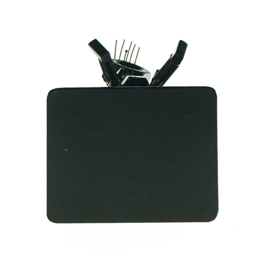 Figur på bænk (str. LBH: 10x8x18 cm)