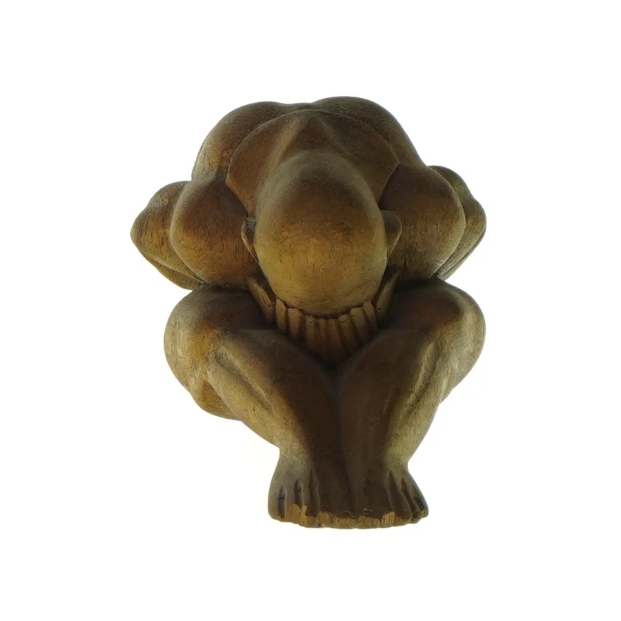 Dekorativ figur i træ  (str. HB:12x14)