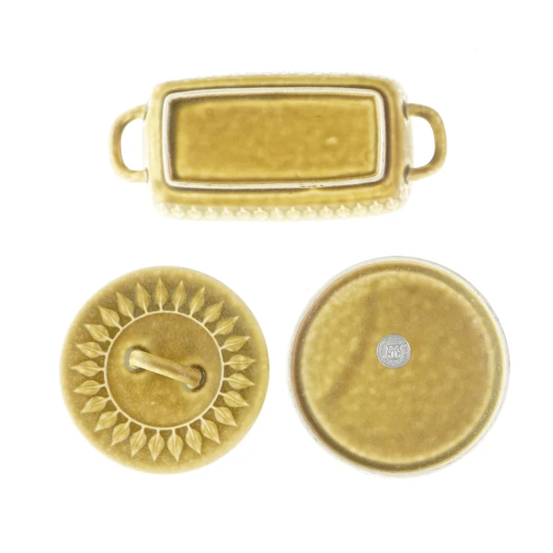 Forskelligt porcelæn (str. LBH 21x7x4 HØ: 7x12 cm)